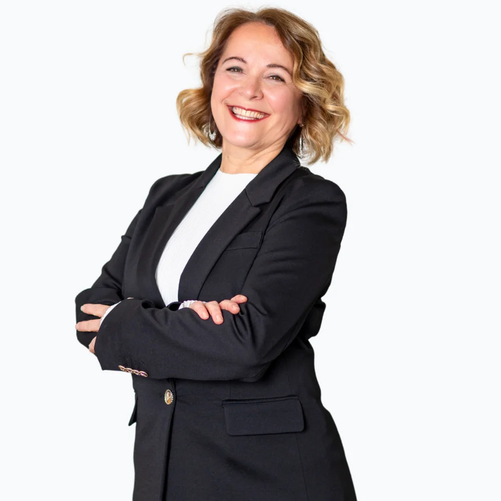 Ozlem Ozbatir AkisGYO